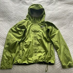 Patagonia rain coat jacket